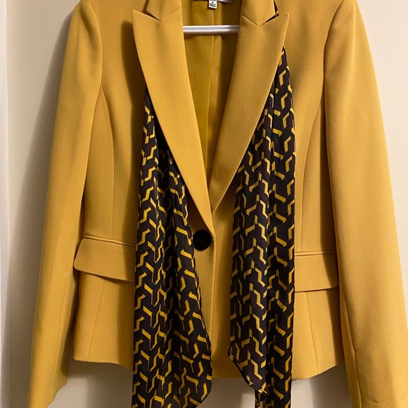 Jasper Jacket - Picture 2 of 5